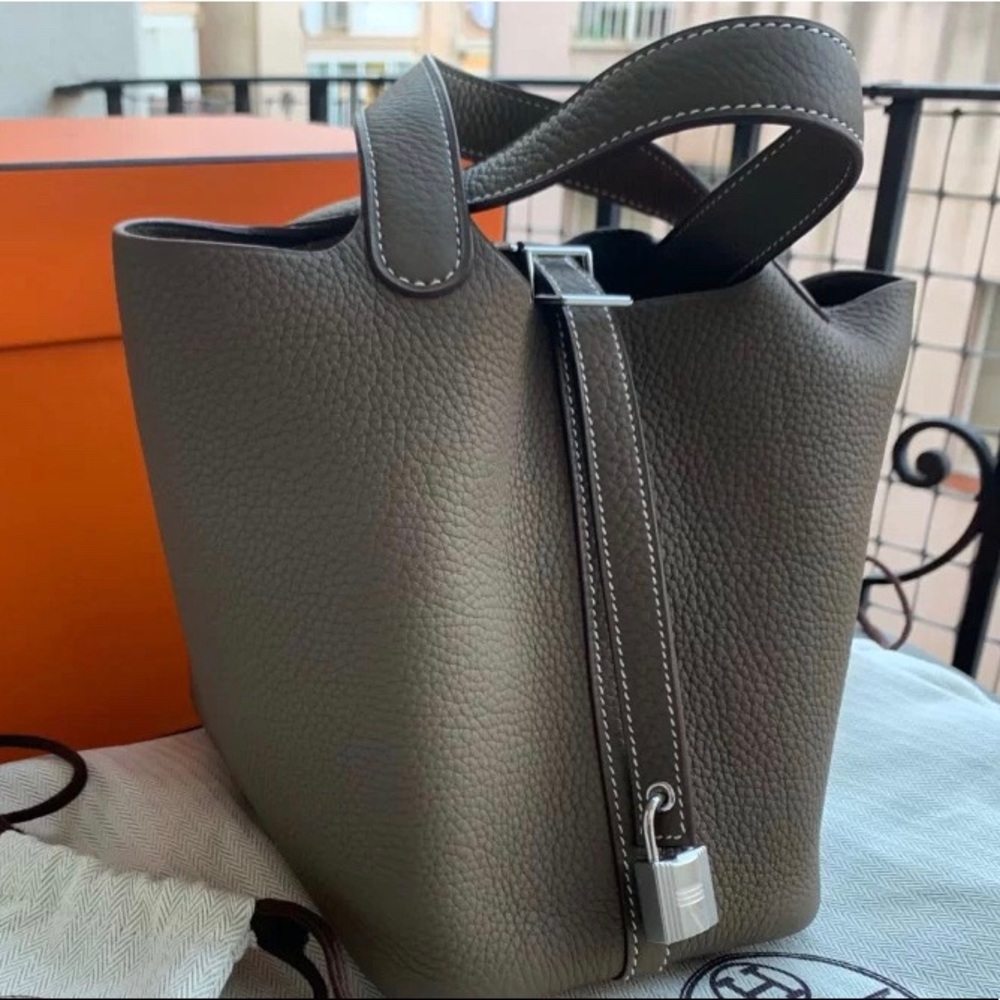 【sold】Hermès Picotin 18 Etoupe